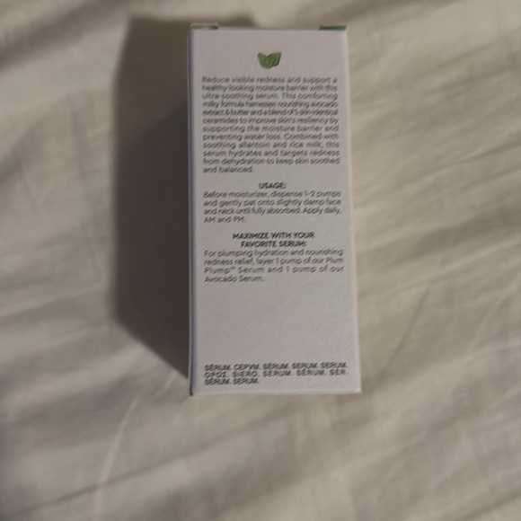 Glow Recipe Avocado Soothing Skin Barrier Serum with Ceramides NIB - Picture 2 of 3